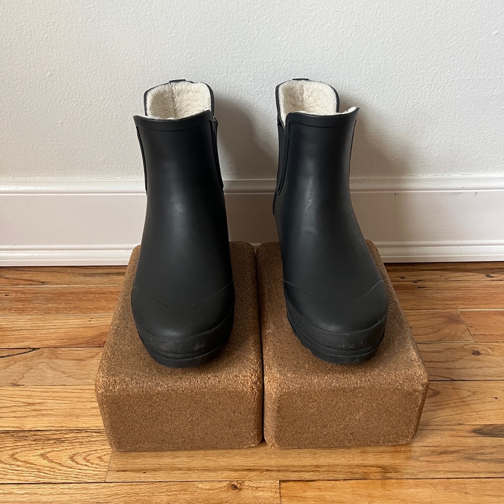 J.Crew Sherpa-lined Chelsea rain boots